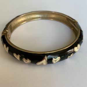 Betsey Johnson heart bangle